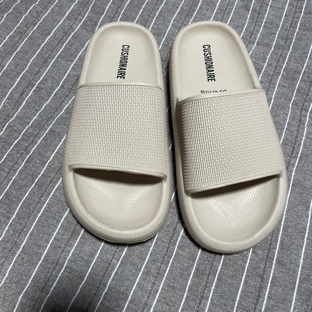 Cushionaire Pillow Slides